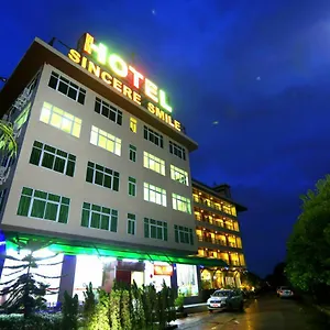 Hotel Sincere Smile